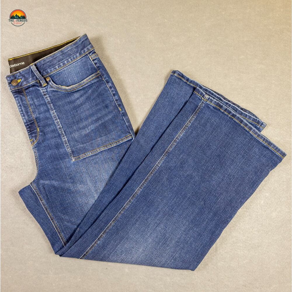 Liz Claiborne Wide Leg Jeans Medium Wash Pockets Denim Women's Size 12